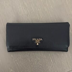 Prada Black lLarge Saffaino Leather Wallet